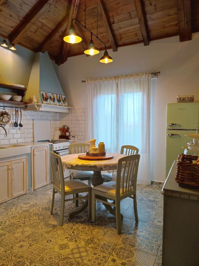 Habezeiko - The Vintage House Villa Афитос Екстериор снимка