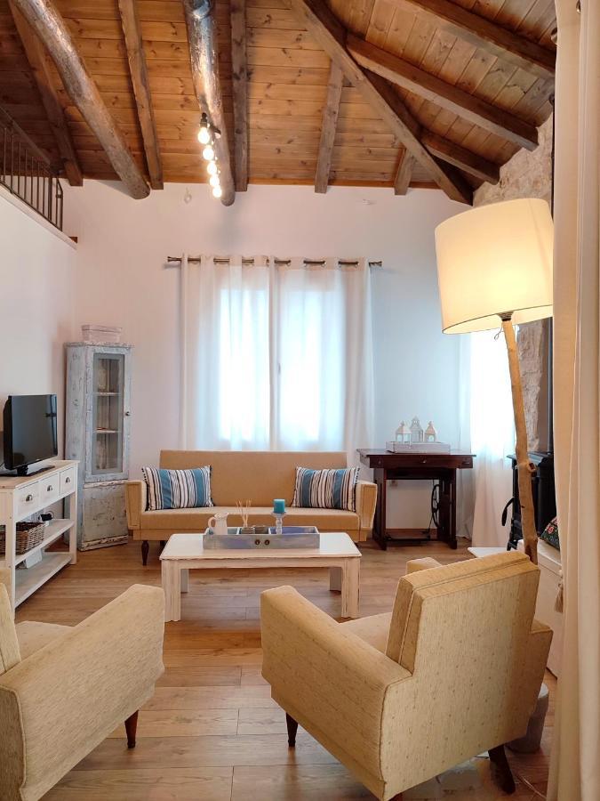 Habezeiko - The Vintage House Villa Афитос Екстериор снимка
